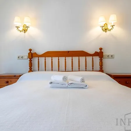 Inftour Fleming Apartment