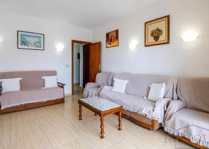 Inftour Fleming Apartman *